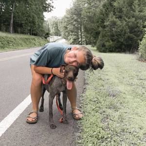 Meet your Posher, Alexis